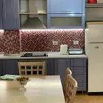 Feels Like Apartment